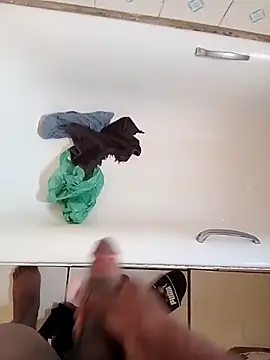 Pussy adventurer online show from 22, 11, 2025