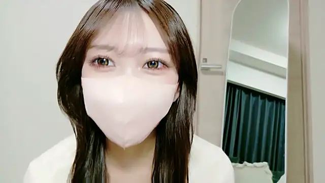 Snapshot of alicechan_v chatting on 3, 5, 2026 alicechan v online show from 3, 5, 2026