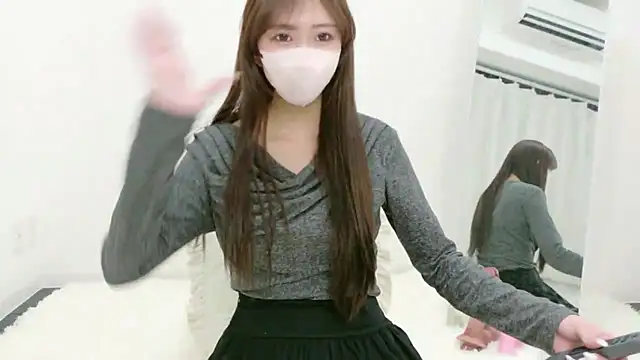 Snapshot of alicechan_v chatting on 20, 5, 2026 alicechan v online show from 20, 5, 2026