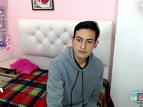 xxxstrongerboyxxx online show from 2, 12, 2025