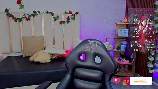 kaelwolf tay online show from 7, 4, 2026