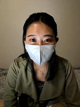 Minagi Shizuku online show from 4, 12, 2025