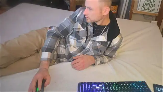 famous1tad online show from 23, 12, 2025