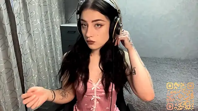 Meowluly online show from 26, 11, 2025