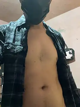 maxitravieso online show from 12, 7, 2026