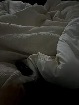 Snapshot of kiingjer chatting on 23, 11, 2025 kiingjer online show from 23, 11, 2025