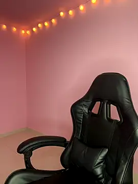 Davne  online show from 30, 11, 2025