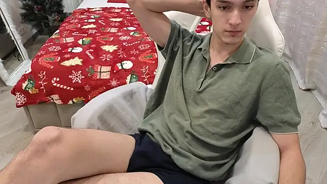 MoonlinSkinn online show from 22, 12, 2025