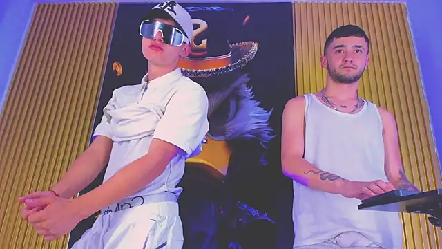 Snapshot of Thegolden_boys chatting on 30, 11, 2025 Thegolden boys online show from 30, 11, 2025