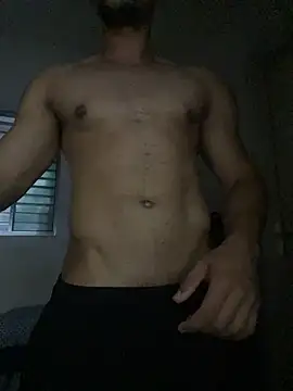 MoreninhoMagrinho online show from 3, 12, 2025