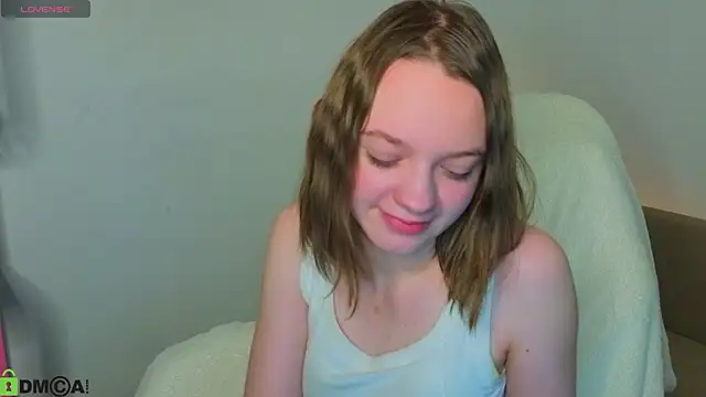 Olivia Riesz online show from 7, 3, 2026