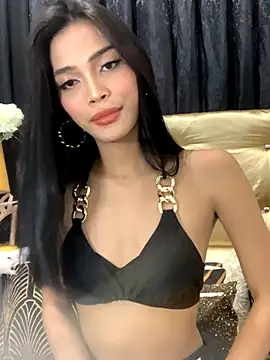 Snapshot of SexyPetiteAra chatting on 25, 11, 2025 SexyPetiteAra online show from 25, 11, 2025