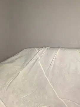 Tomiris87 online show from 3, 12, 2025