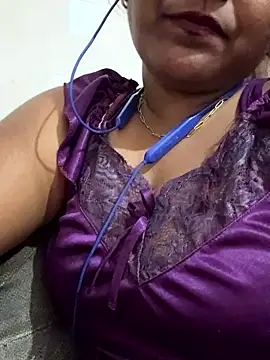 Tamil Smiley Queen online show from 5, 1, 2026