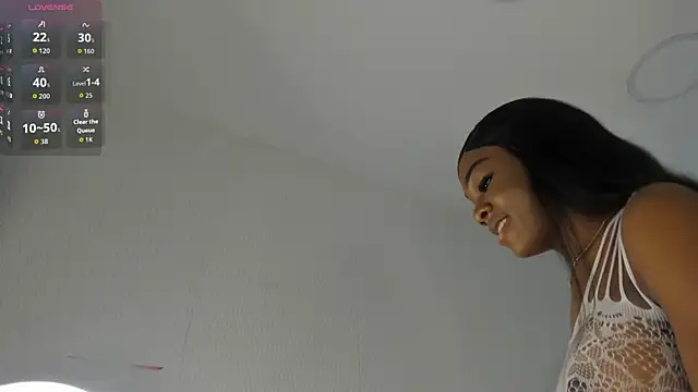 Snapshot of IsisBrown_ chatting on 1, 7, 2026 IsisBrown online show from 1, 7, 2026