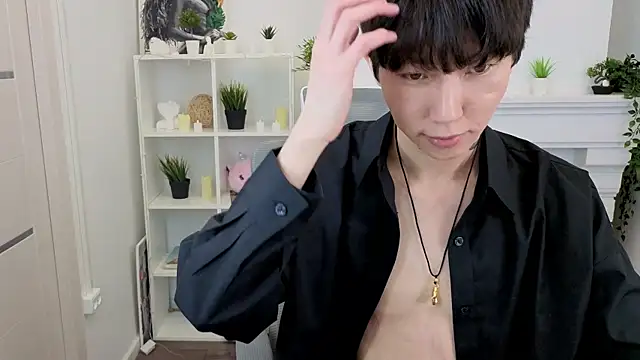 Snapshot of YugoAsian chatting on 25, 11, 2025 YugoAsian online show from 25, 11, 2025