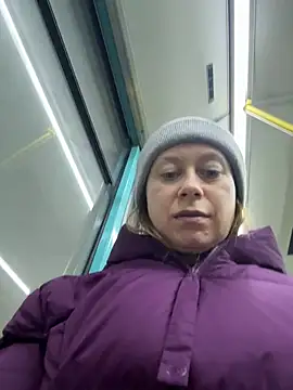 Brooke lover online show from 10, 3, 2026