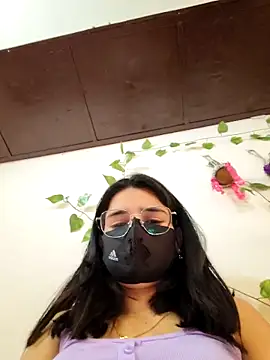 Sexolinaa online show from 25, 5, 2026