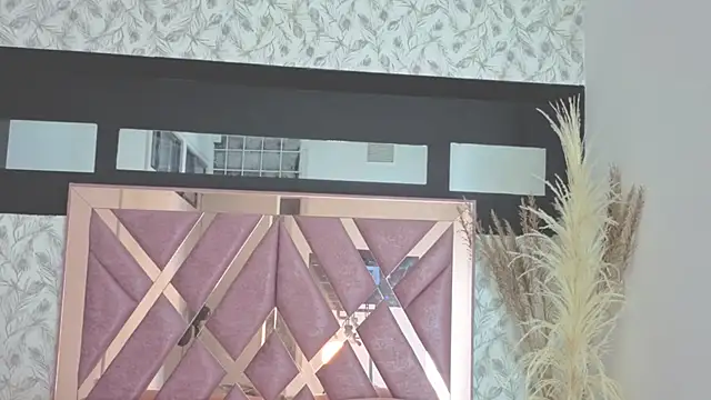 megan lenon online show from 12, 2, 2026