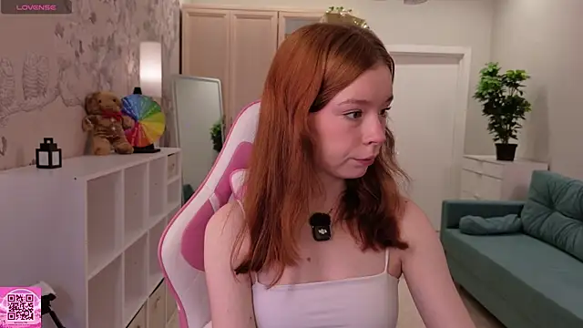 Snapshot of eva_aria chatting on 11, 6, 2026 eva aria online show from 11, 6, 2026