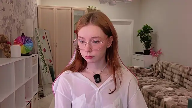 Snapshot of eva_aria chatting on 7, 7, 2026 eva aria online show from 7, 7, 2026