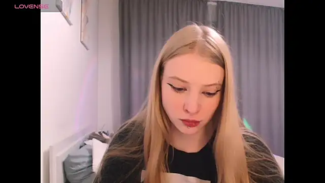  Milana Sparkl75  online show from 29, 11, 2025