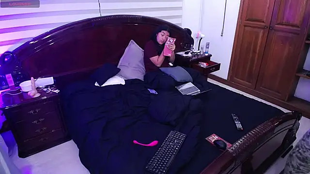 jacko Charlotte online show from 12, 1, 2026