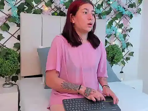 CharlotteBlossom online show from 29, 11, 2025