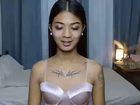 SamaraMillers online show from 25, 11, 2025