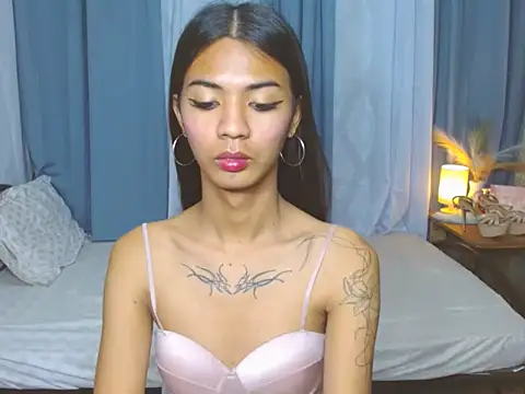 SamaraMillers online show from 16, 12, 2025