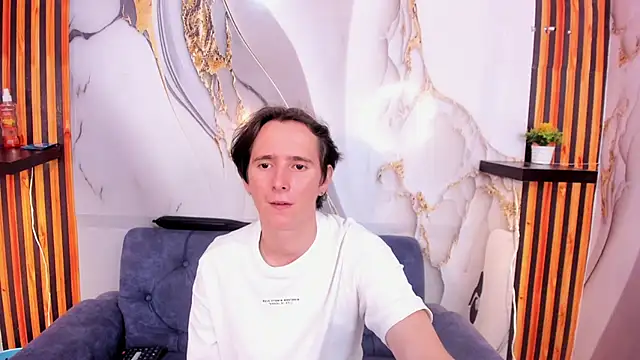 Aaron LatinMen2 online show from 27, 11, 2025