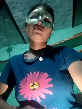 Snapshot of anjli_22 chatting on 18, 4, 2026 anjli 22 online show from 18, 4, 2026