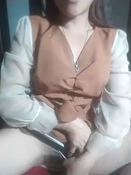 tieutam122 online show from 11, 2, 2026