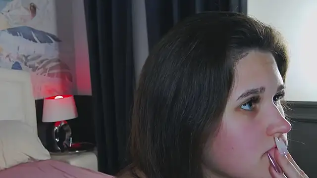 Snapshot of RishaBerry chatting on 27, 11, 2025 RishaBerry online show from 27, 11, 2025