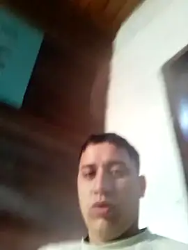 Snapshot of Alvarezz0202 chatting on 26, 7, 2026 Alvarezz0202 online show from 26, 7, 2026