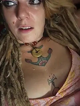 Horny hippie online show from 6, 8, 2026
