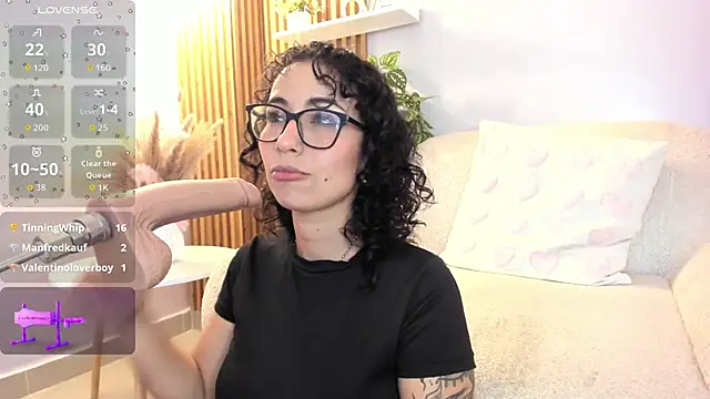 sarah sluty online show from 14, 2, 2026