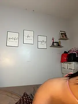 Diannellove online show from 18, 2, 2026