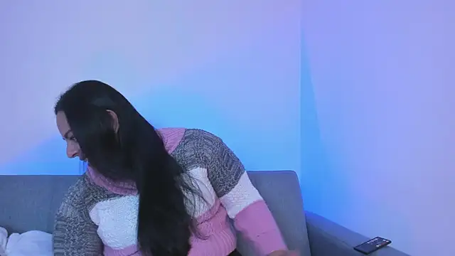 Snapshot of jimena_chic1 chatting on 29, 11, 2025 jimena chic1 online show from 29, 11, 2025