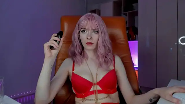 Snapshot of Mistress_Iris chatting on 29, 6, 2026 Mistress Iris online show from 29, 6, 2026