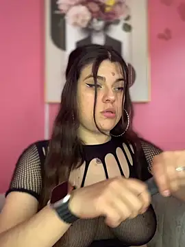 Scarletts Boobs online show from 28, 11, 2025