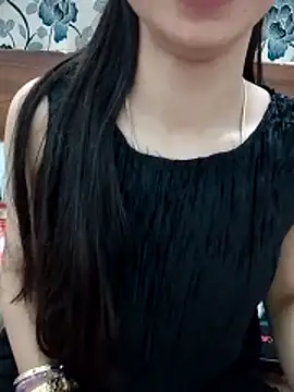 Cute Girl 27 online show from 22, 2, 2026