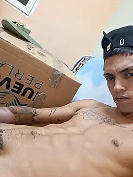 KingWhitexxx online show from 28, 11, 2025