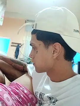 KingWhitexxx online show from 2, 12, 2025