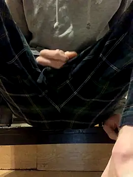 Snapshot of showaginge chatting on 26, 11, 2025 showaginge online show from 26, 11, 2025