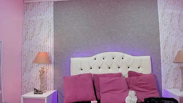 Snapshot of Cristal_Nox22 chatting on 28, 11, 2025 Cristal Nox22 online show from 28, 11, 2025