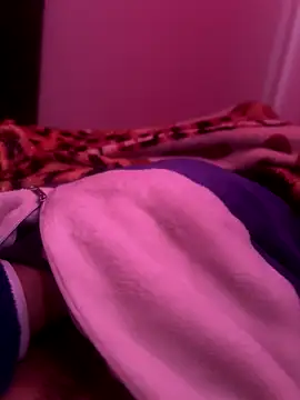 tusantiXX online show from 26, 11, 2025