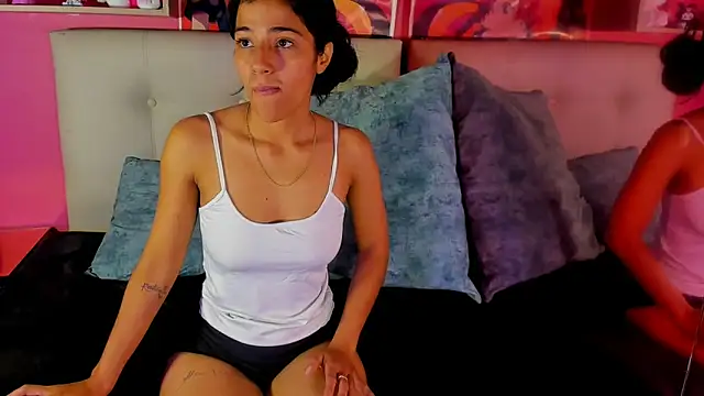 peachrouge online show from 3, 2, 2026