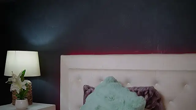 JosieLili online show from 12, 1, 2026