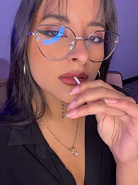  Victoria foxx online show from 8, 1, 2026